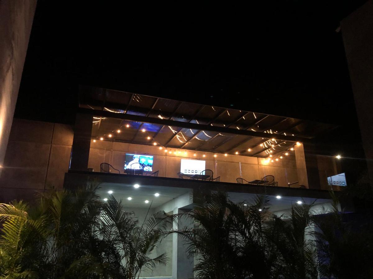 Hotel Suites La Negra Boutique Merida Luaran gambar